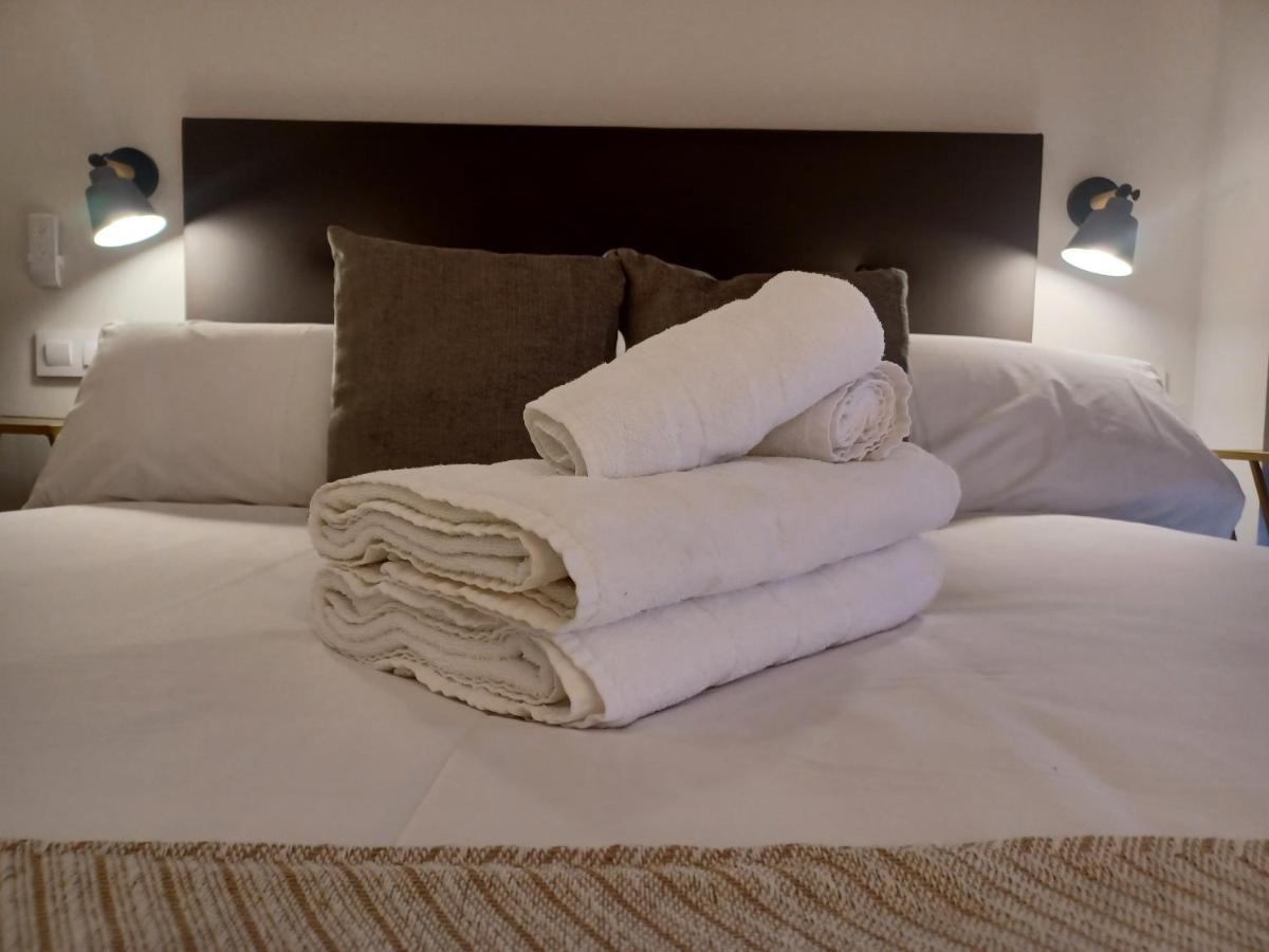 Apartamento Acogedor Junto A Calle Betis, Triana-Los Remedios Sevilha Exterior foto