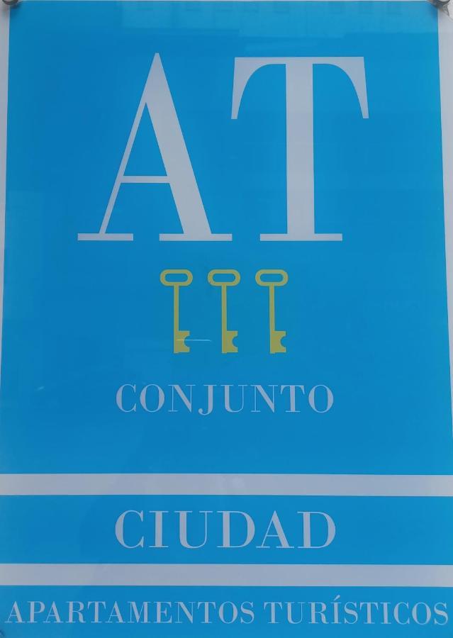 Apartamento Acogedor Junto A Calle Betis, Triana-Los Remedios Sevilha Exterior foto